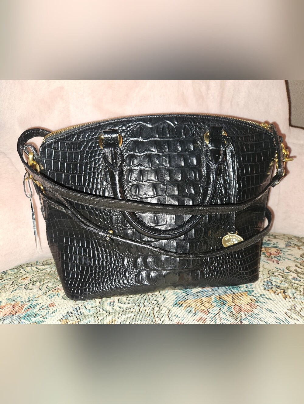 Black Croc-Embossed Leather Satchel - Classic Women's Crossbody Bag